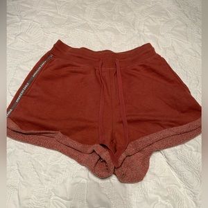 Pink American eagle shorts